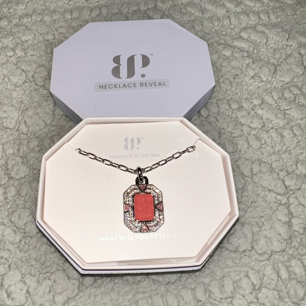 BP Rhodium-Plated Necklace with Rose Quartz